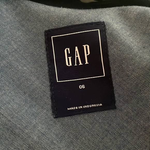 GAP Lightweight Relaxed Fit Navy Blazer - Picture 5 of 6